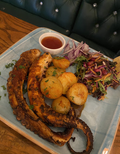 Photo of Ayos Restaurant - 2 Beaconsfield Rd, St Albans AL1 3RD